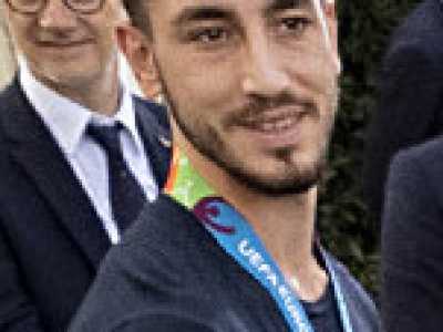 Trequartista dotato di buona tecnica Gaetano Castrovilli (Canosa di Puglia, 1997), � un centrocampista della Fiorentina e della Nazionale che fino a oggi ha totalizzato 4 presenze in Azzurro, laureandosi anche campione d�Europa nel 2021 (foto di Presidenza della Repubblica)